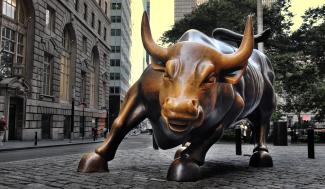 Wall Street Bull Sculpture